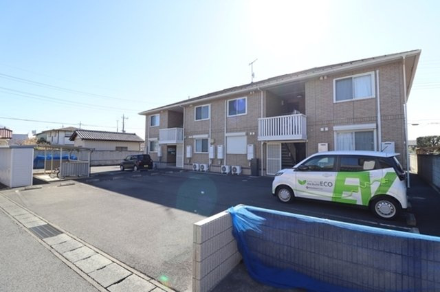 フリージアＭの駐車場|駐車場