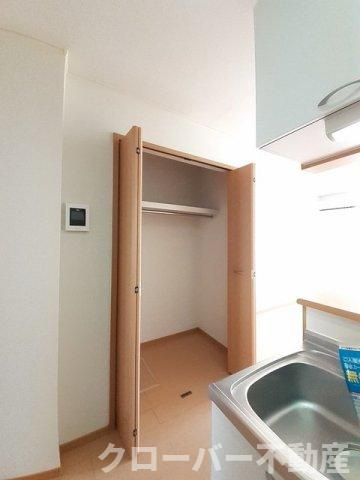 グランディス　Ｂの収納