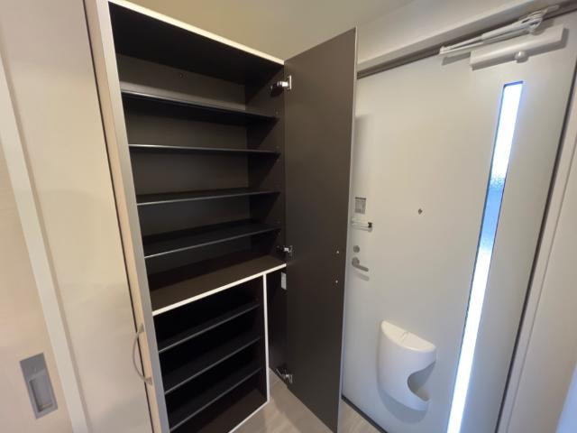 ボヌール・ハルルの収納|シューズボックス