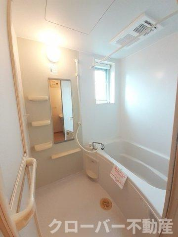 グレイスフルＣの浴室