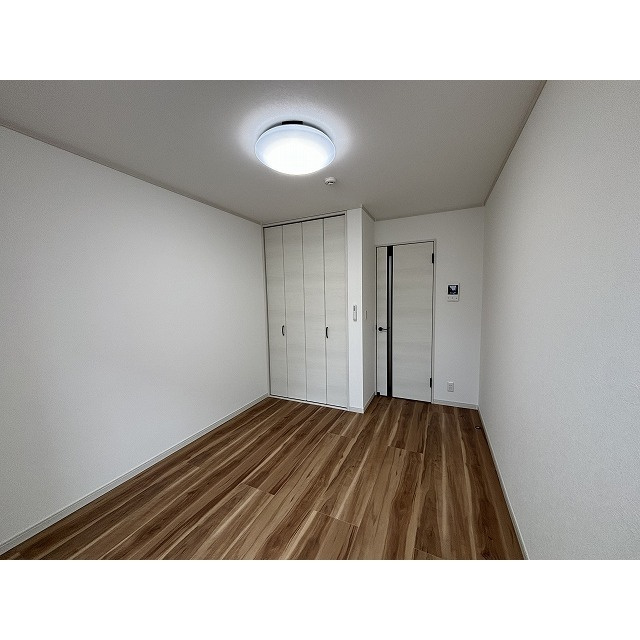 グランドール西尾久の居間・リビング