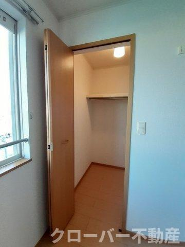 クレセント　コート　Ⅰの収納