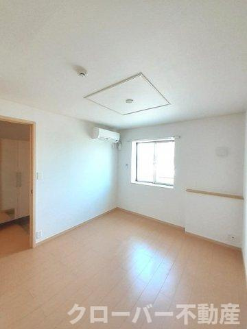 クローバー　ポンドＥの寝室