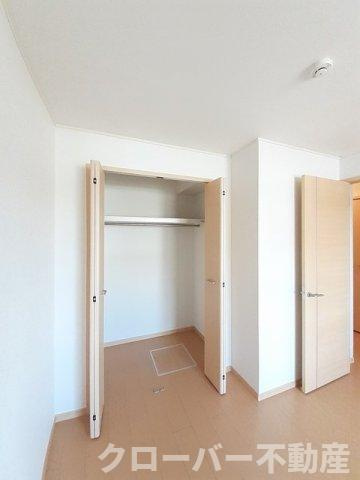 クローバー　ポンドＥの収納