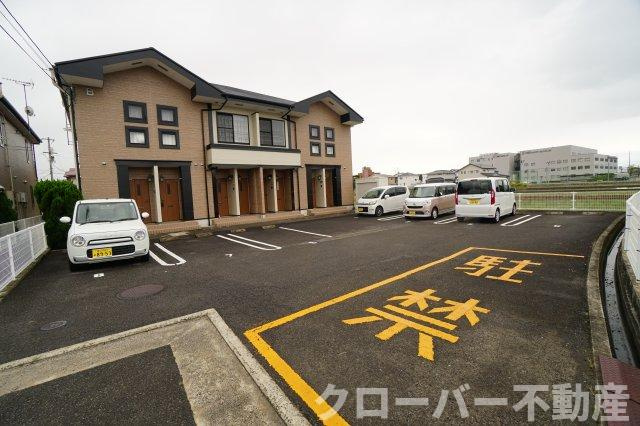 ソレアード太田　Ｂの駐車場