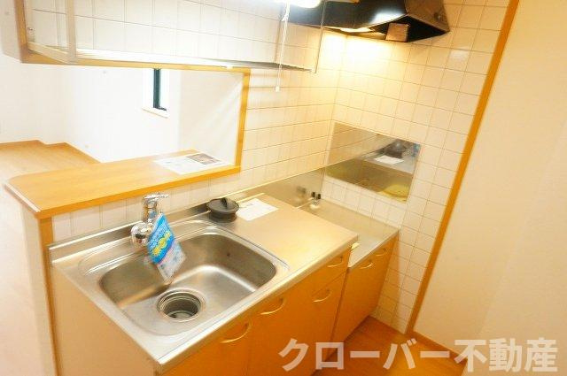 ソレアード太田　Ｂのキッチン