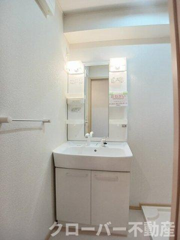 ハイツ　コンチェルトＢの洗面所