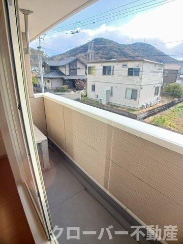 ベル・メゾン鶴市Ａのバルコニー