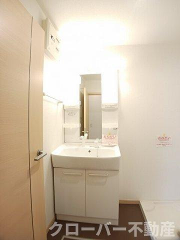 ベル・メゾン鶴市Ａの洗面所