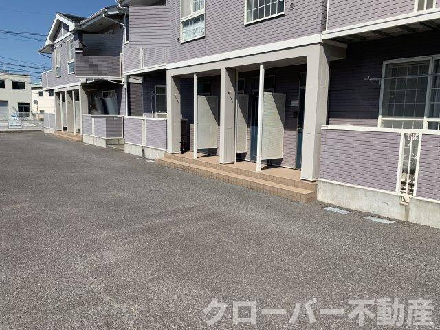 リーヴメゾン北館　Ｃのエントランス