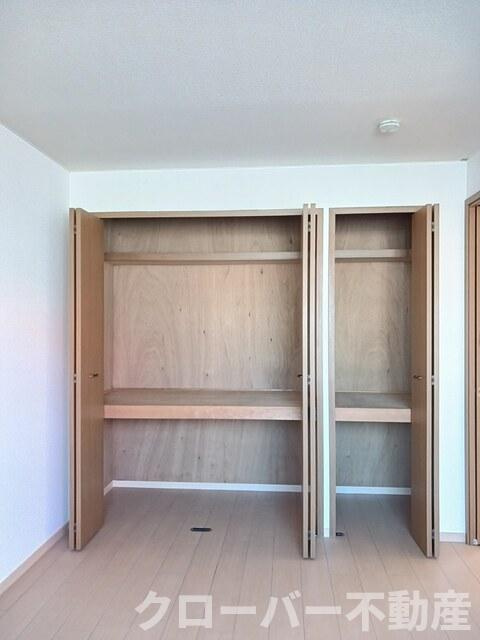 リーヴメゾン北館　Ｃの収納