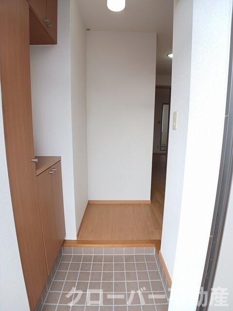 リーヴメゾン北館　Ｄの玄関