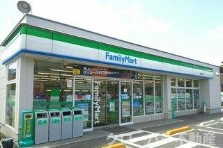 リヴァード・プレッソⅠの周辺|ファミリーマート鶴市明見店さんまで150m