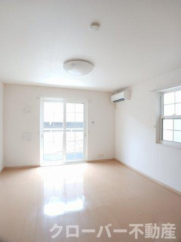 リヴァード・プレッソⅡの居間・リビング