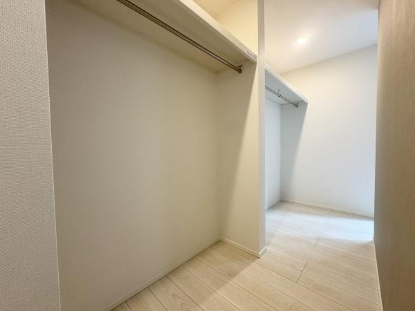 世田谷区砧１丁目の新築一戸建の収納|収納力も良く使い勝手が良さそうです！