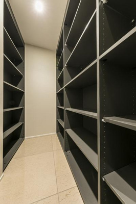 【収納】 | パークコート青山ザタワー | パントリー