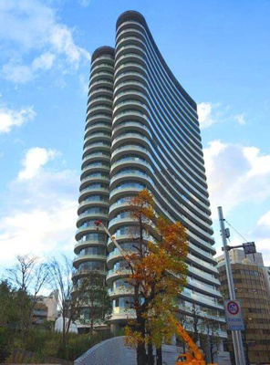 【外観】 | パークコート青山ザタワー