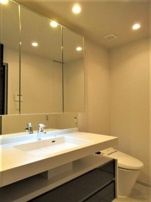 【洗面所】 | イクサージュ目黒