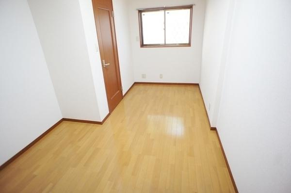 【洋室】 | パレーシャル玉川