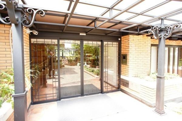 【エントランス】 | トライダント翠耀館