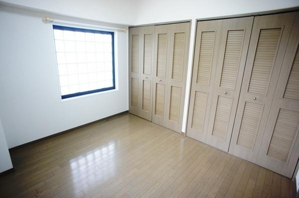 【洋室】 | トライダント翠耀館