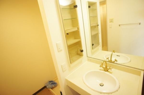 【洗面所】 | トライダント翠耀館