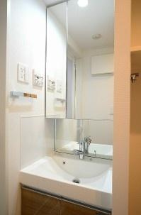 ステージグランデ用賀アジールコートの洗面所