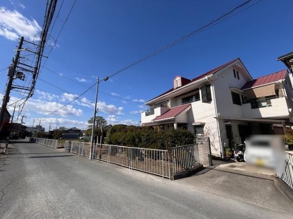 【前面道路含む現地写真】