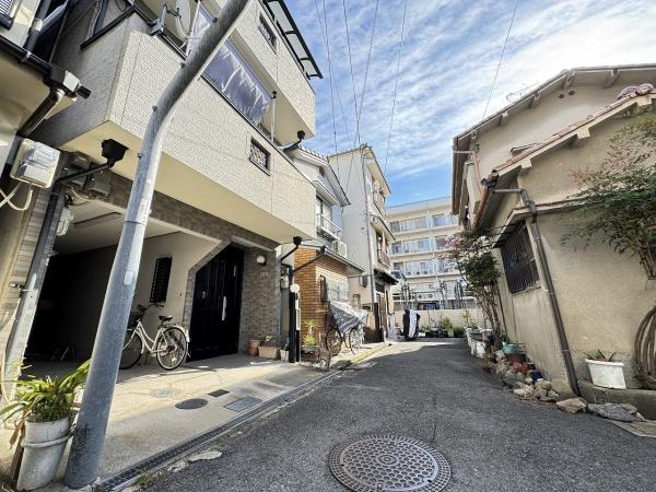 【前面道路含む現地写真】 | 守口市藤田町5丁目　中古戸建