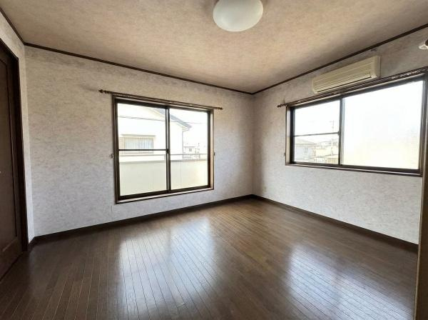 【洋室】 | 守口市藤田町5丁目　中古戸建 | こちらの画像は、AIを用いて家具を消しております。