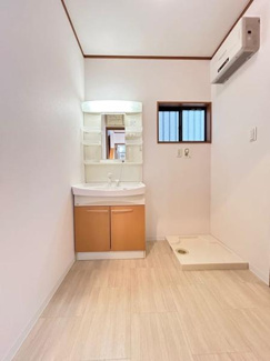 【独立洗面台】