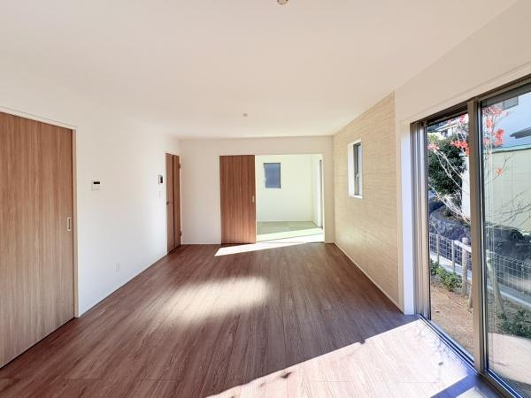 鎌倉市手広６丁目の新築一戸建の内観：施工例|2号棟・パース