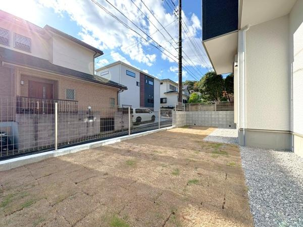 横浜市金沢区高舟台２丁目の新築一戸建の庭