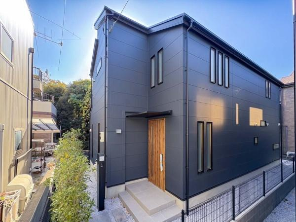 横浜市鶴見区梶山１丁目の新築一戸建の外観