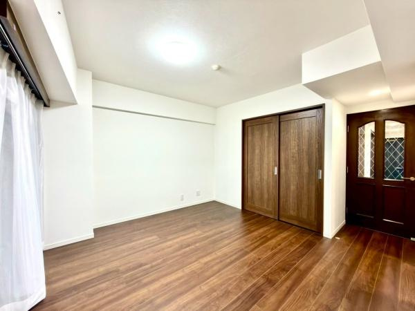 ナイスアーバン新川崎ステイツの居間・リビング|リビングのみを撮影しました。