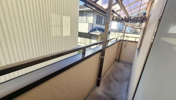 【バルコニー】