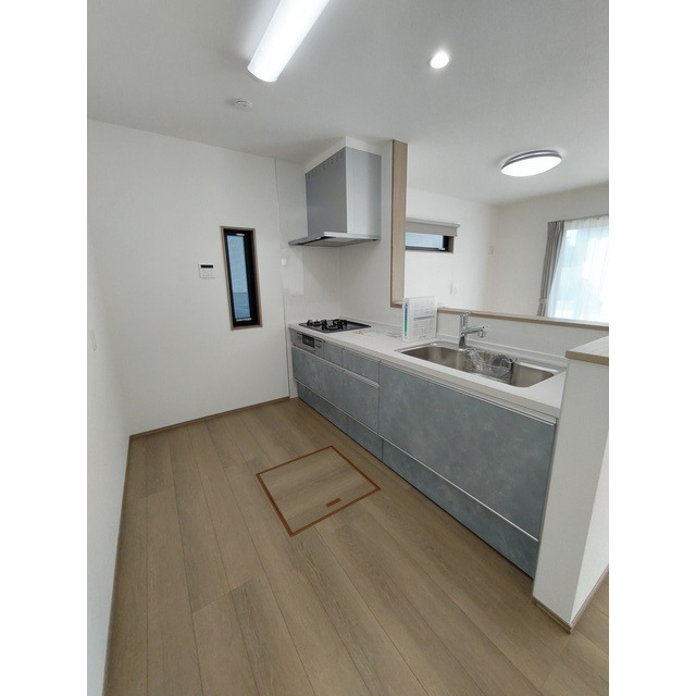 岐阜市塩町１丁目の一戸建てのキッチン