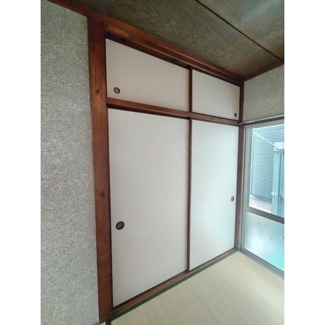 水海道3丁目7番24号長屋住宅の収納|北和室部