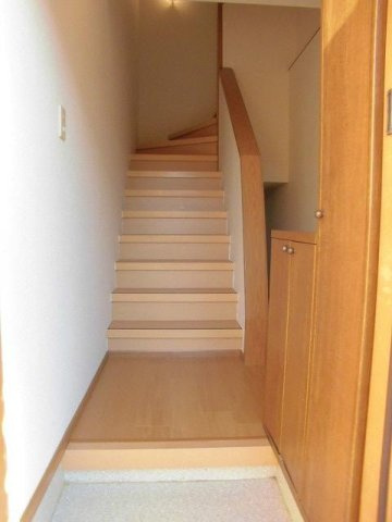 フレンドライトＢの玄関|毎日通る玄関はこちらです