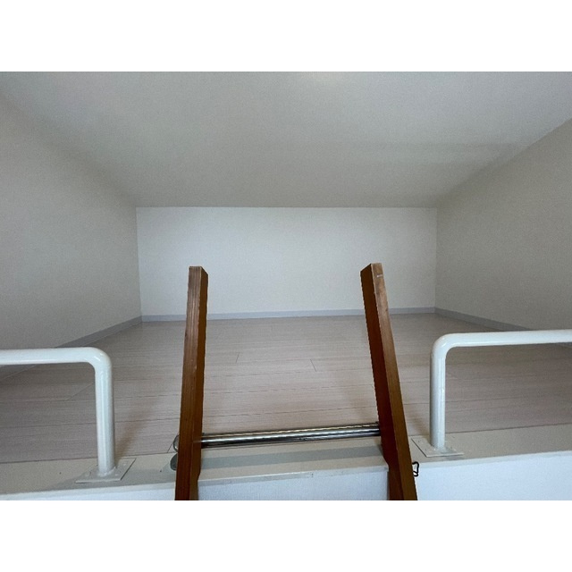 ニッショウハウスⅢの内装|明るい室内です