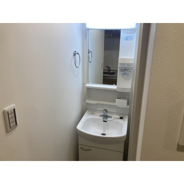 MQuarto若葉Ⅰの洗面所|広い洗面スペース