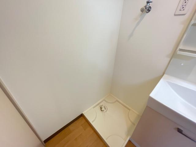 メルヴェーユ南観音のその他|洗濯機置場