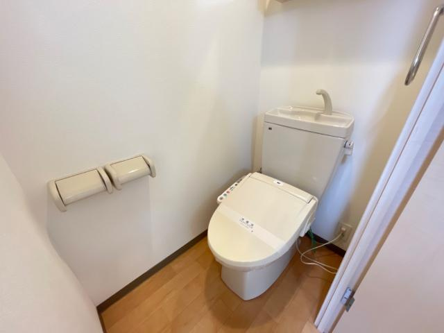 メルヴェーユ南観音のトイレ|シャワー付トイレ