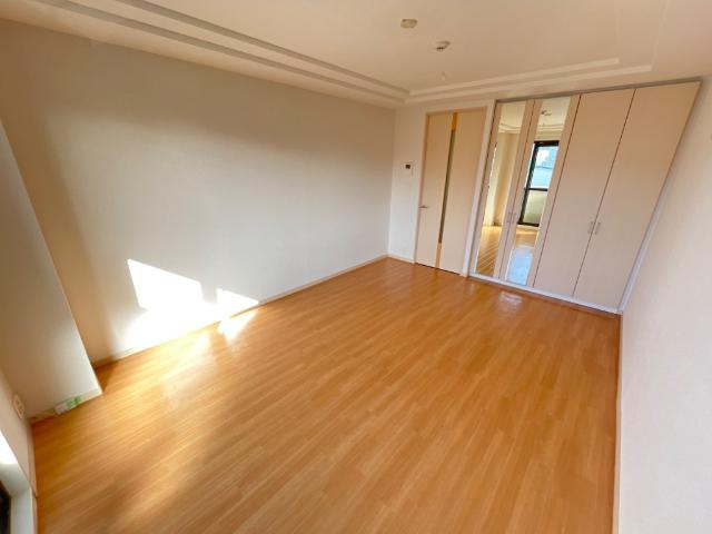 メルヴェーユ南観音の内装|洋室