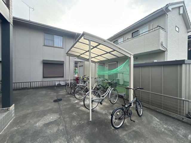 レオパレストゥモローのその他