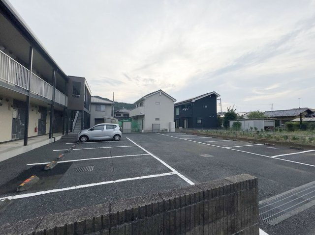 レオパレストゥモローのその他