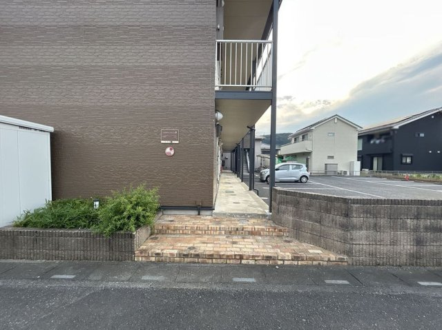 レオパレストゥモローのその他