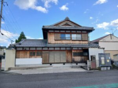 守山市吉身３丁目の住宅付店舗戸建の外観