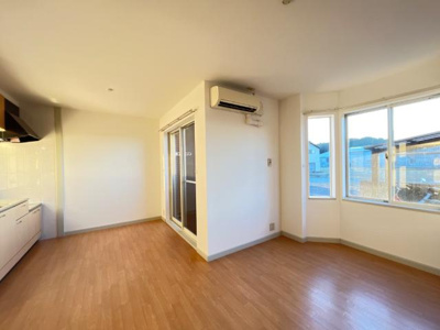 【居間・リビング】 | ソレイユＡ | リビング