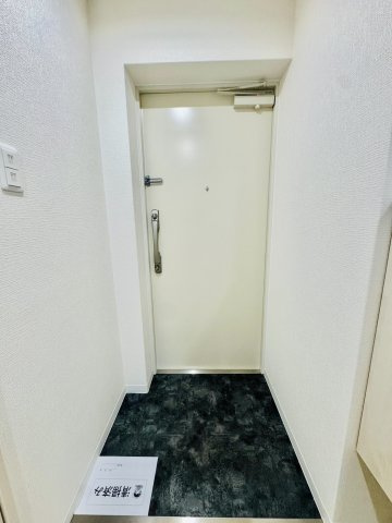 【玄関】 | リヴィアス大阪EAST